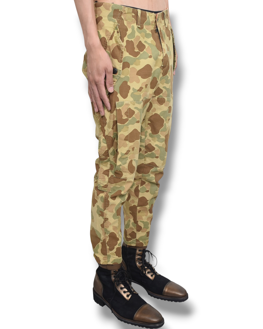 GRIFFIN arch-back denim pants