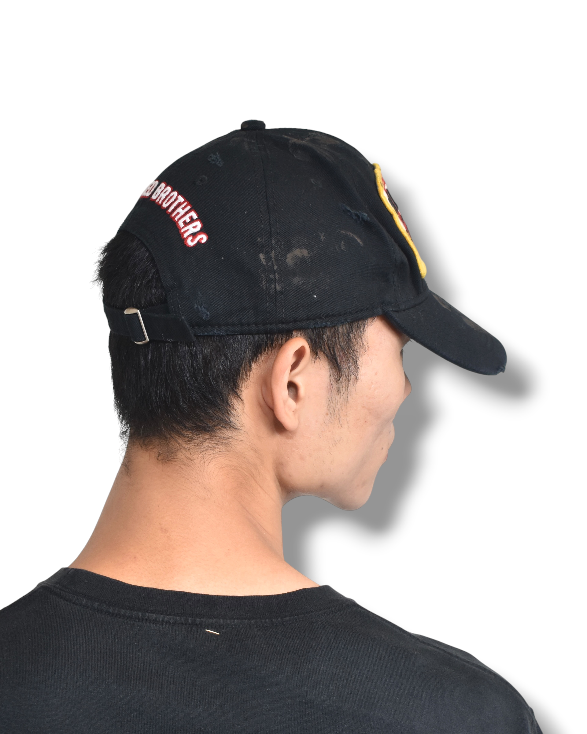 DSQUARED2 damaged cap