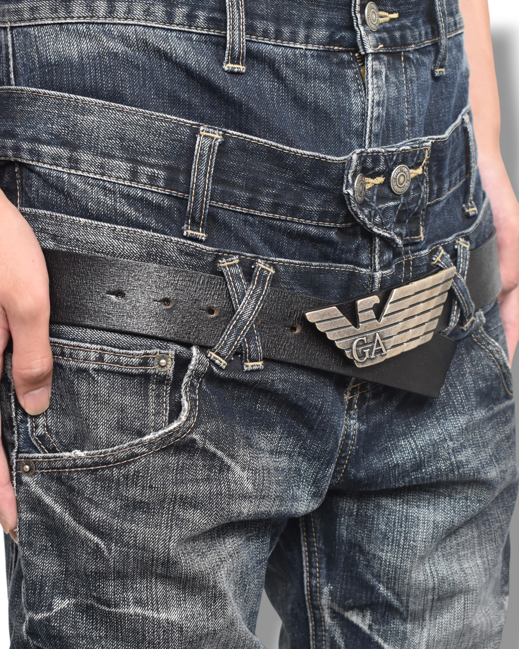 EMPORIO ARMANI emblem belt