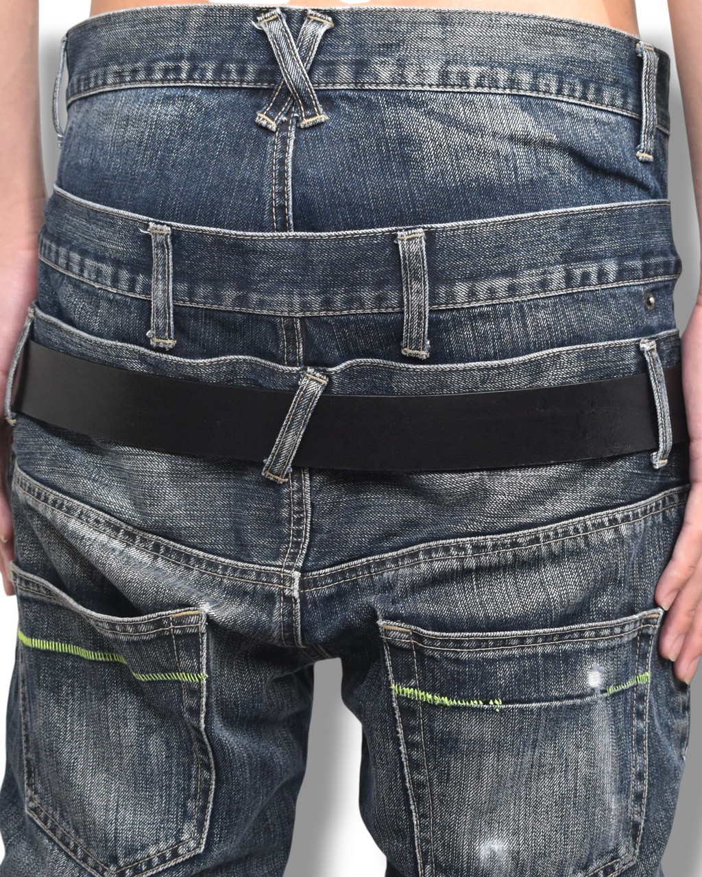 EMPORIO ARMANI emblem belt