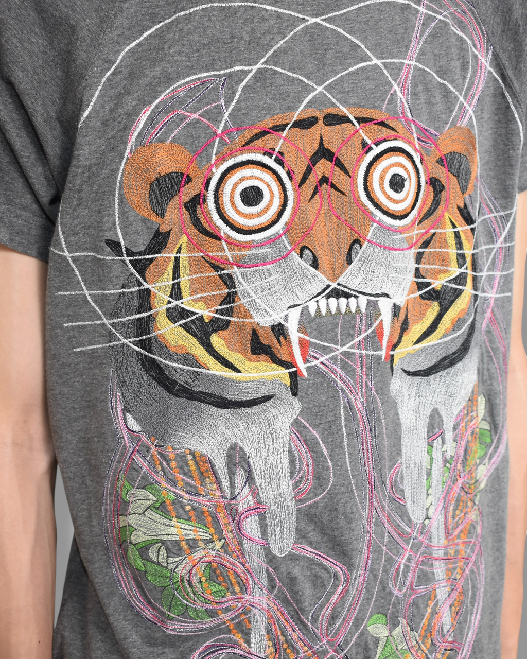 MAHARISHI tiger embroidered T-shirt