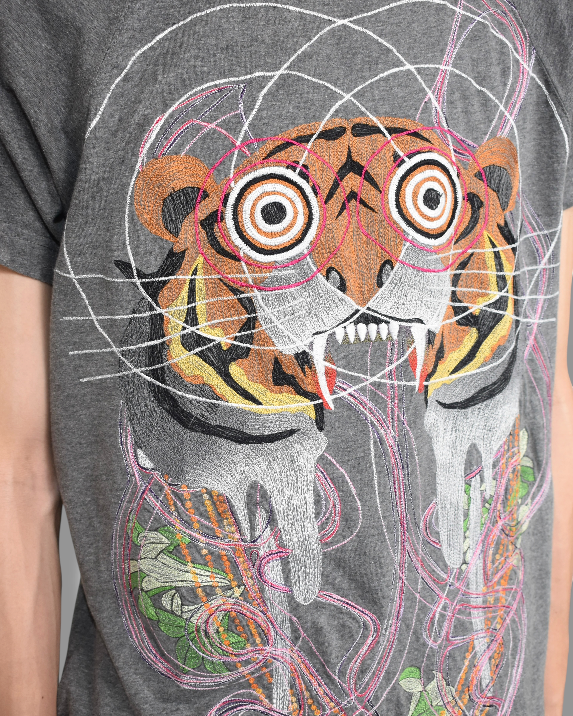 MAHARISHI tiger embroidered T-shirt