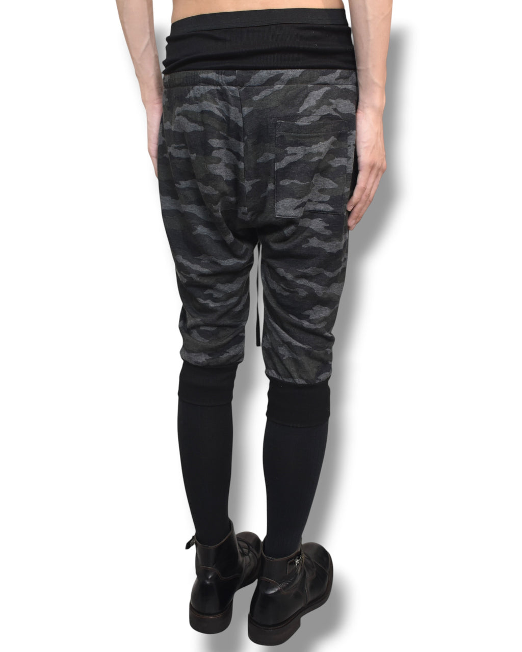 BAJRA dark camo half pants