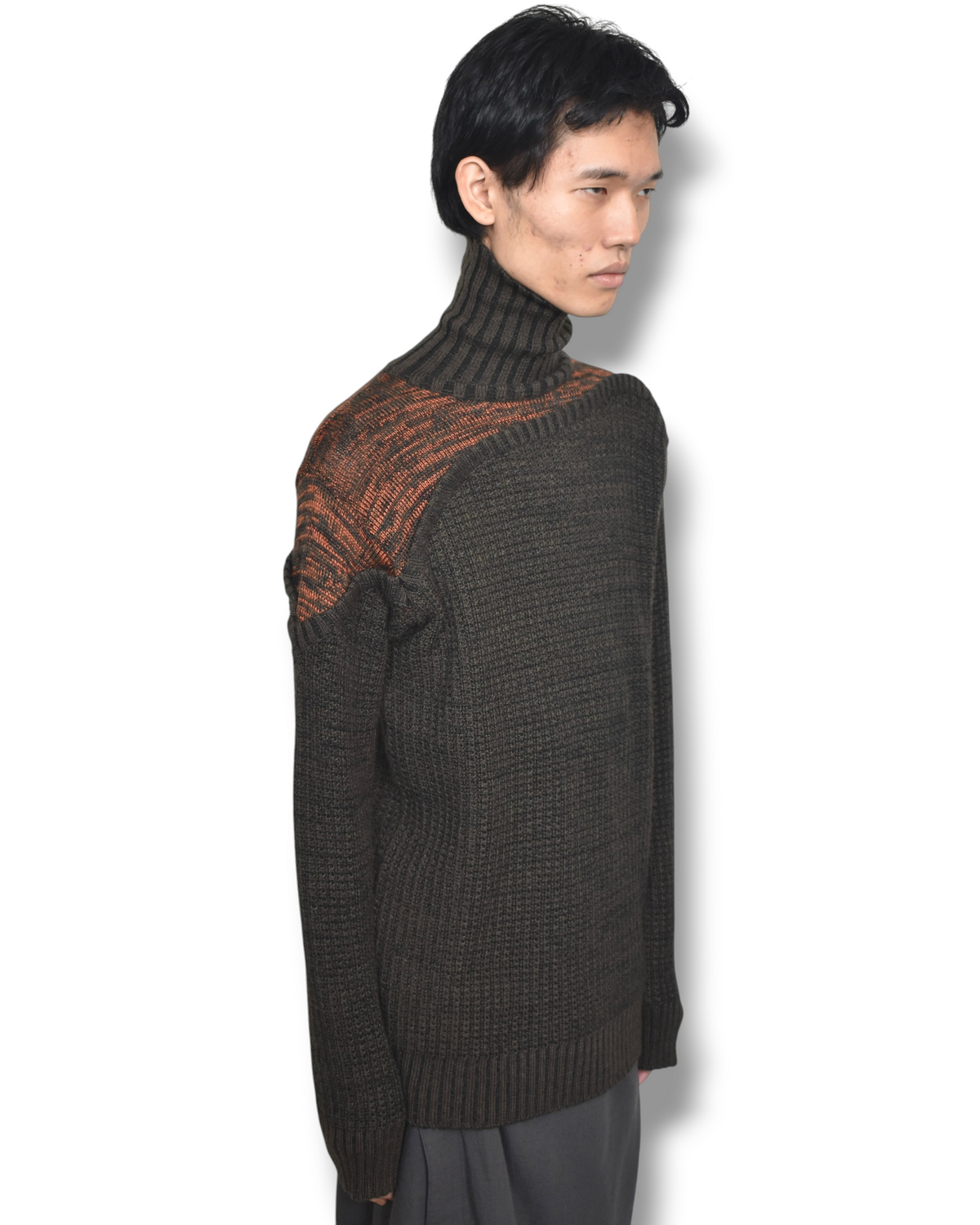 ARRSTON VOLAJU wool knit top