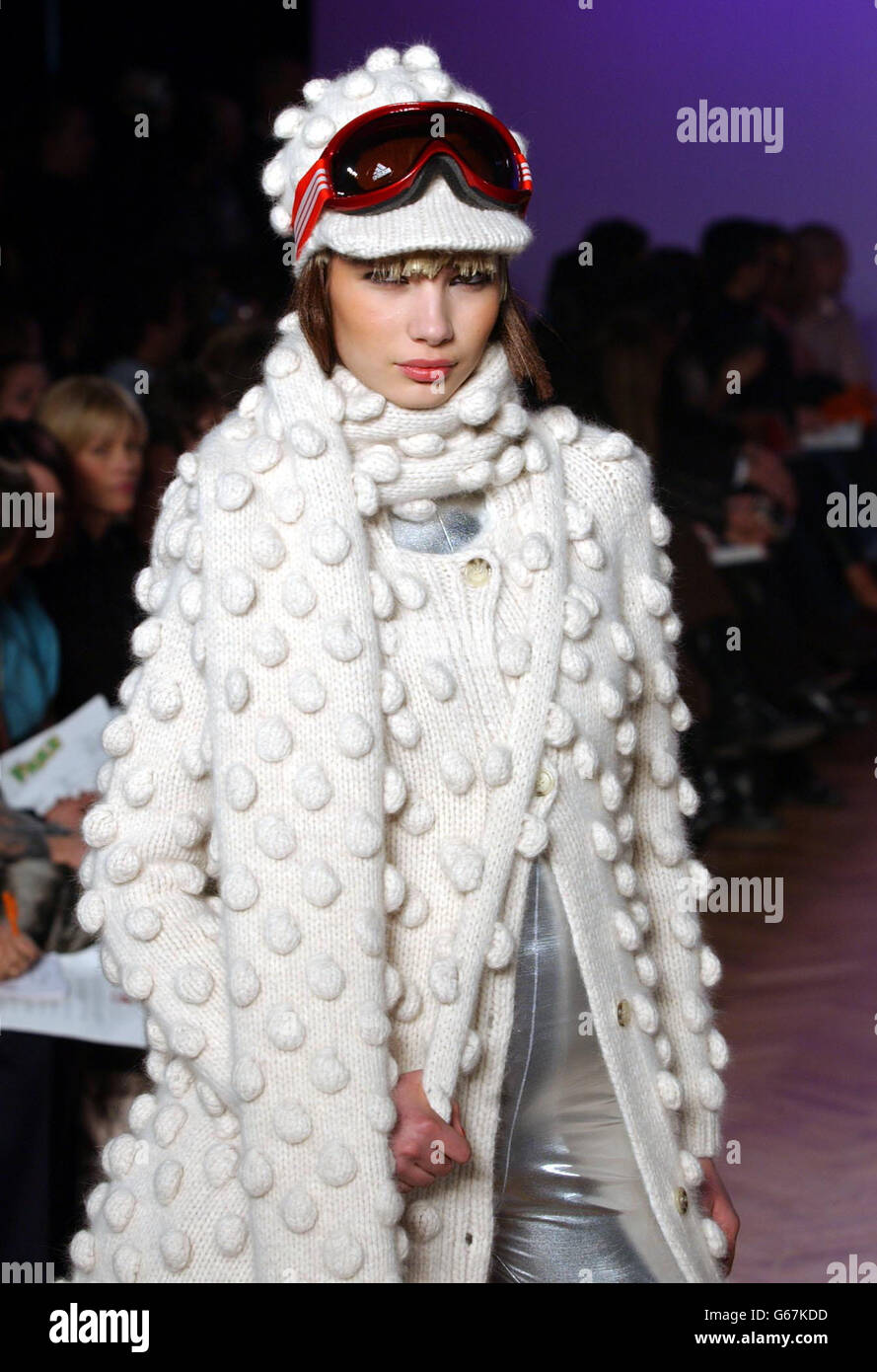 03AW FAKE LONDON pokopoko knit scarf