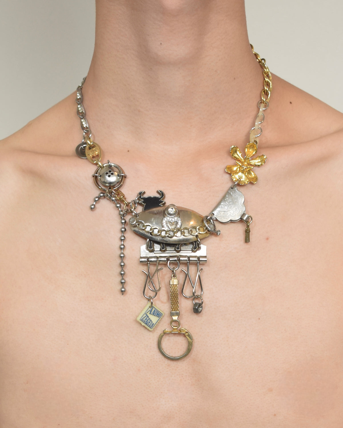 LEO GON'DO KEYCHAIN NECKLACE