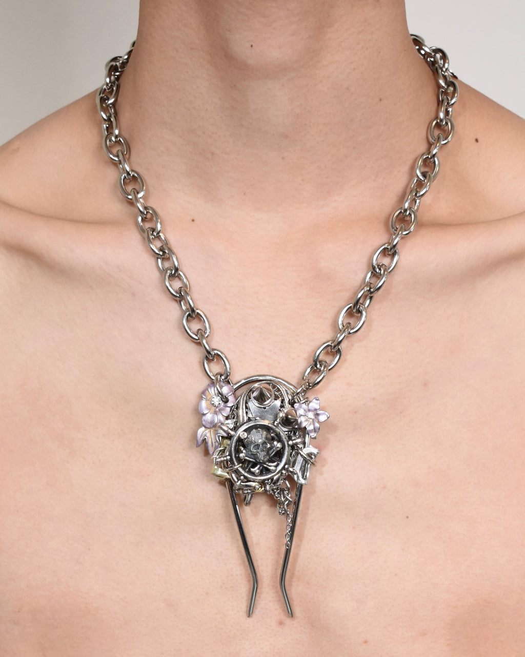 LEO GON'DO HAIRPIN NECKLACE-SKULL