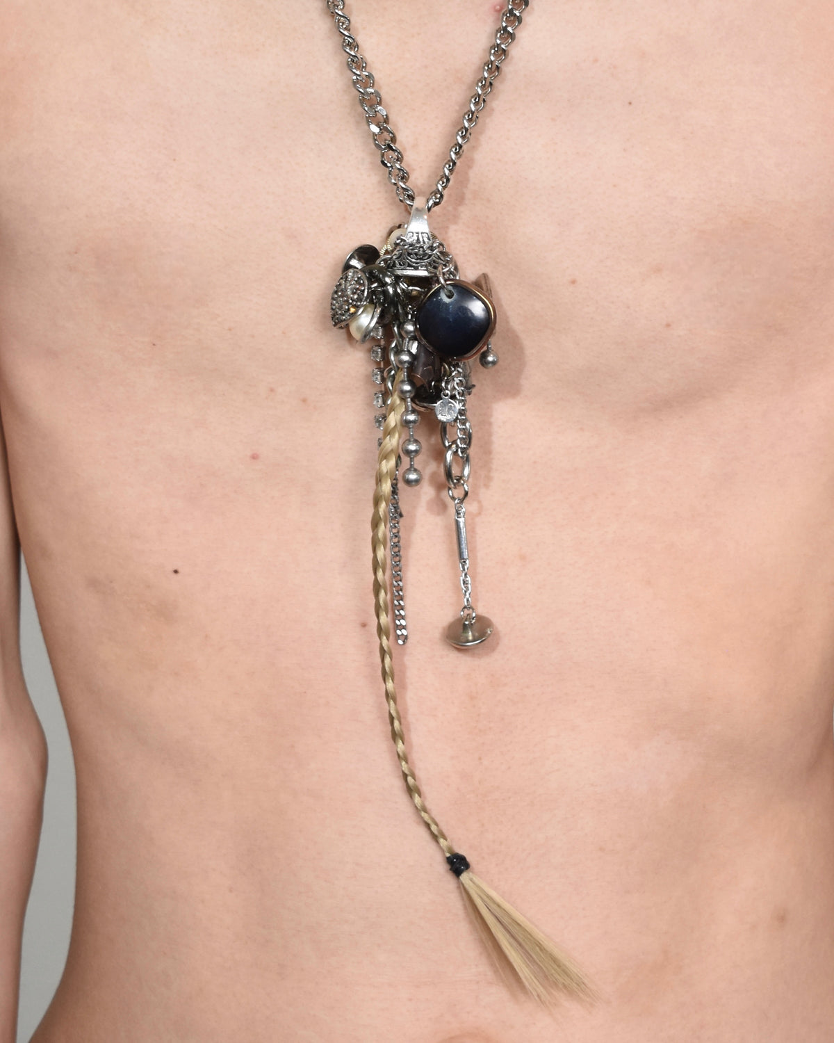 LEO GON'DO MUSICAL FORM NECKLACE No.2